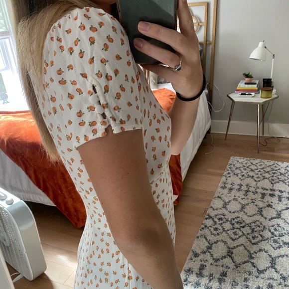 FREE PEOPLE Peach Jump Suit, size 2 - Picture 6 of 8